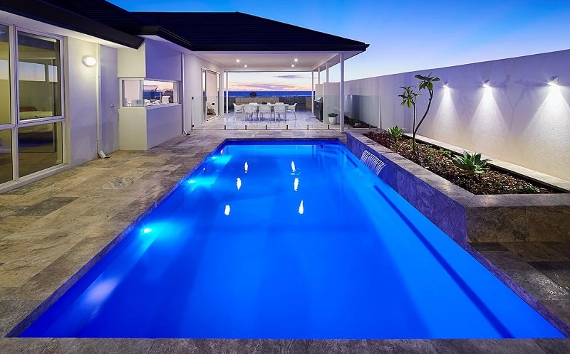 outdoor entertaining area