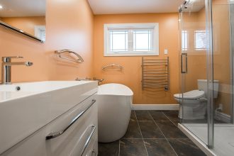 Bathroom Renovation Tips