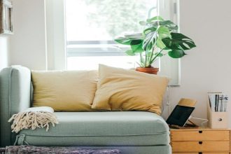 Real Estate Negotiation Strategies for Year-End Buyers